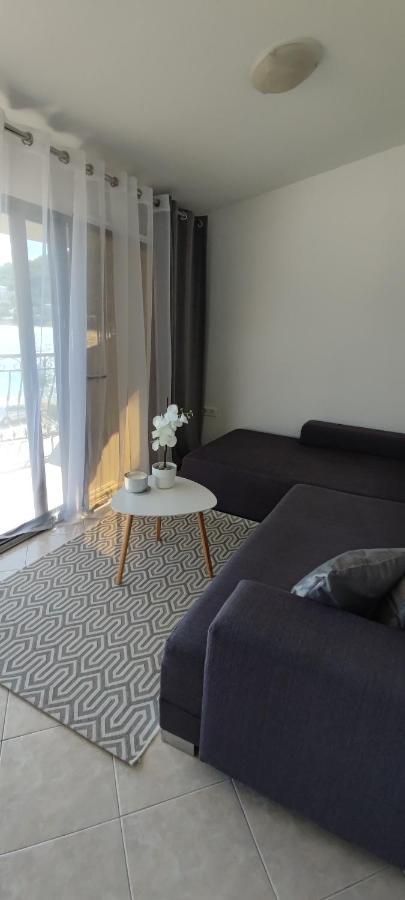 Apartman Mila Marina Exterior photo